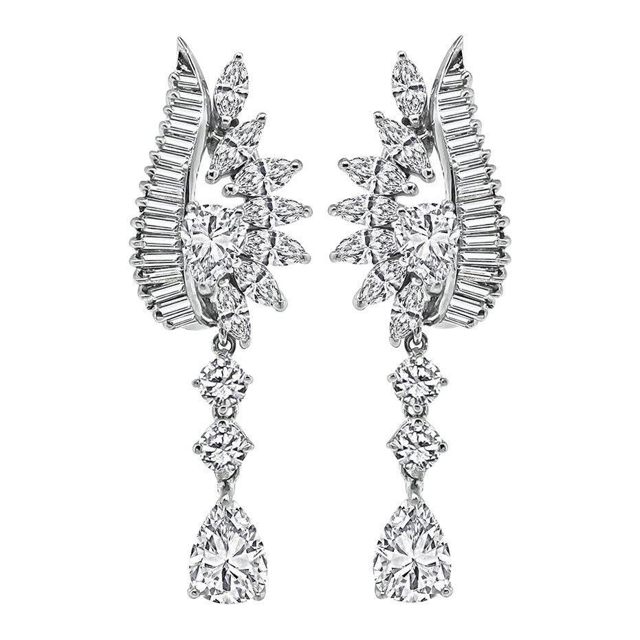 GIA Certified 2.58ct Pear Shape Diamond 5.00ct Diamond Dangling Earrings For Sale