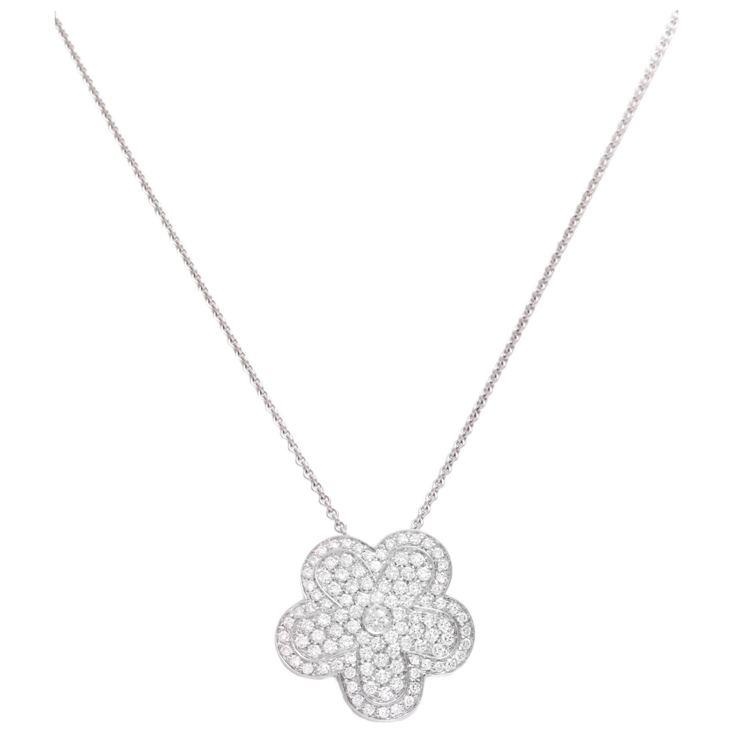 18 kt. White Gold Flower Pendant / Necklace With 1.18 ct. Diamonds