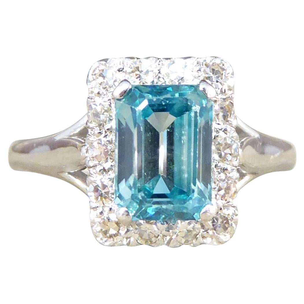 Blue Zircon and Diamond Cluster ring in 18ct White Gold and Platinum For Sale
