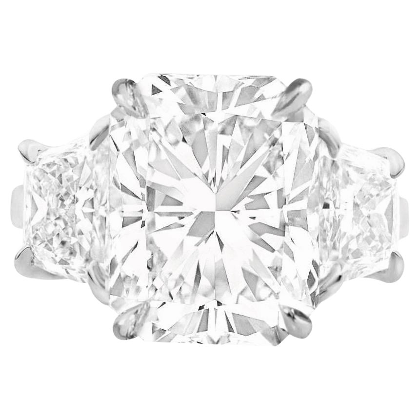 Bague à trois pierres en platine avec diamant taille radiant de 3 carats certifié GIA