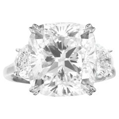 GIA Certified 10 Carat G Color VVS2 Cushion Cut Diamond Platinum Ring
