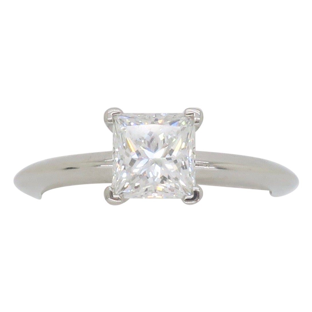 Tiffany & Co. Anillo solitario de diamantes talla princesa sin defectos internos