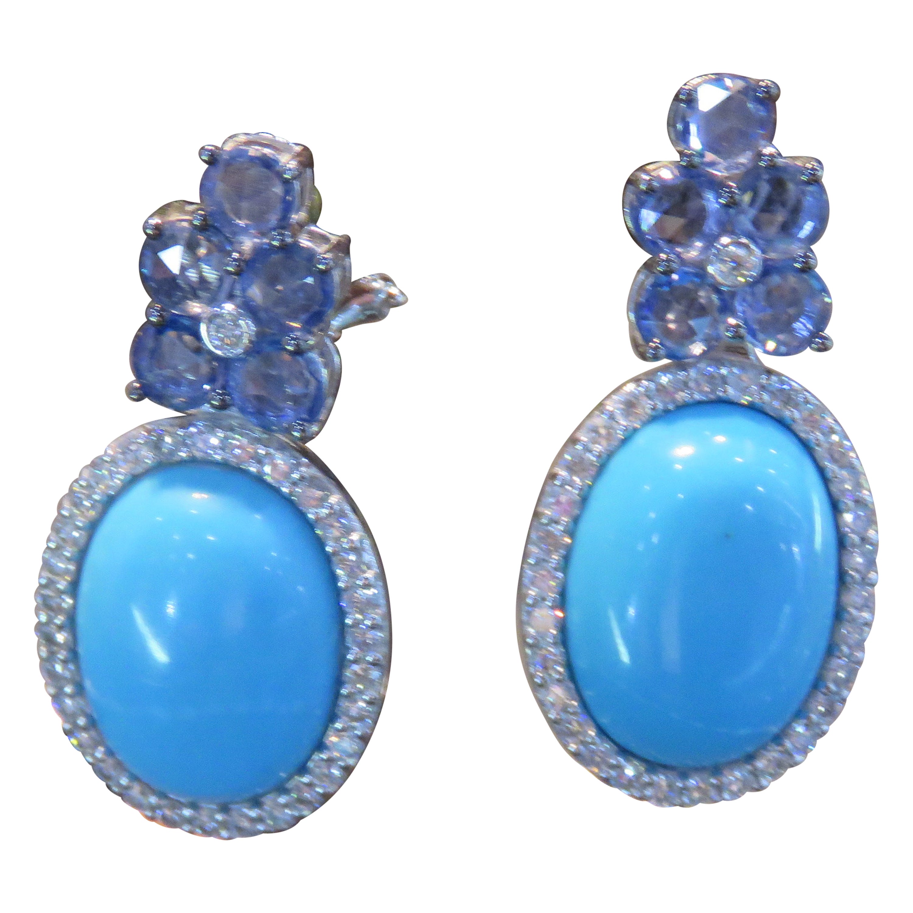 NWT $9, 800 18KT 6.5CT Glittering Fancy Turquoise Blue Sapphire Diamond Earrings For Sale
