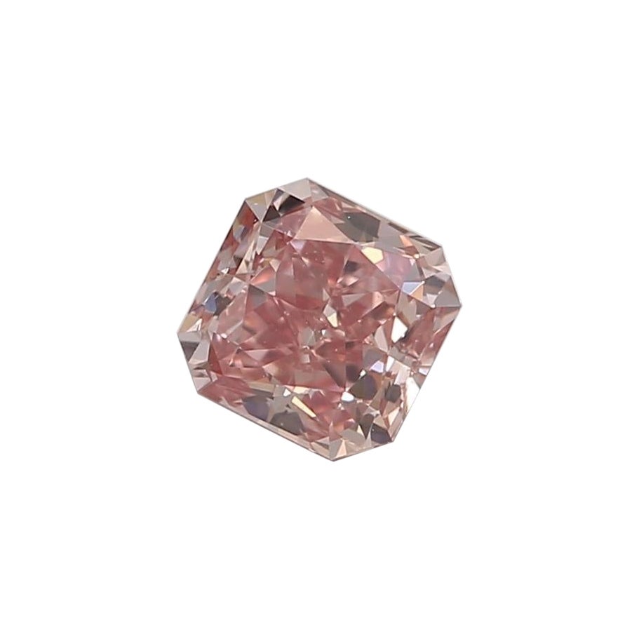 0.23-CARAT, FANCY INTENSE PINK, RADIANT CUT DIAMOND SI2 Clarity GIA Certified For Sale
