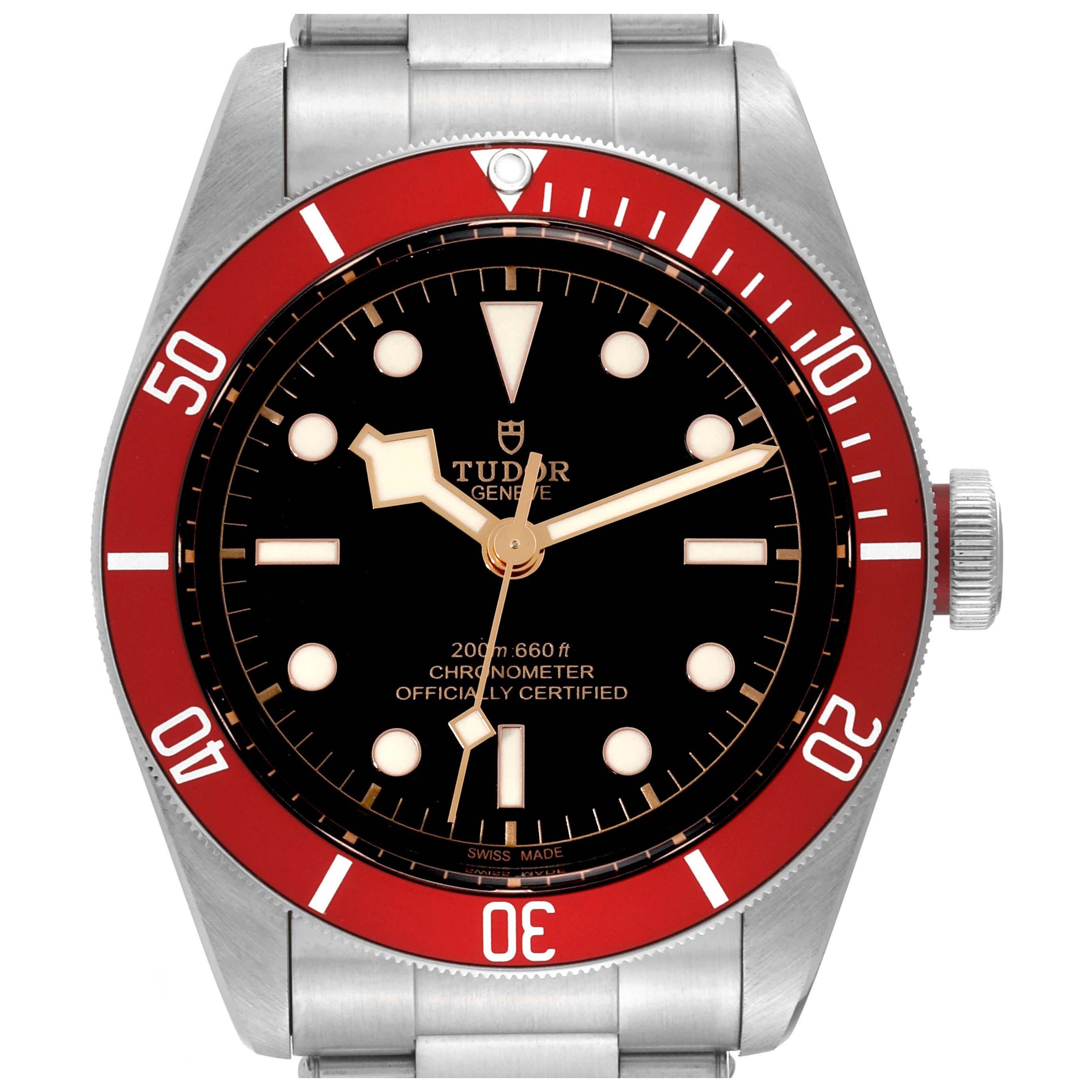 Tudor Heritage Schwarze Bay Burgunderfarbene Stahl-Herrenuhr 79230 mit Lünette im Angebot