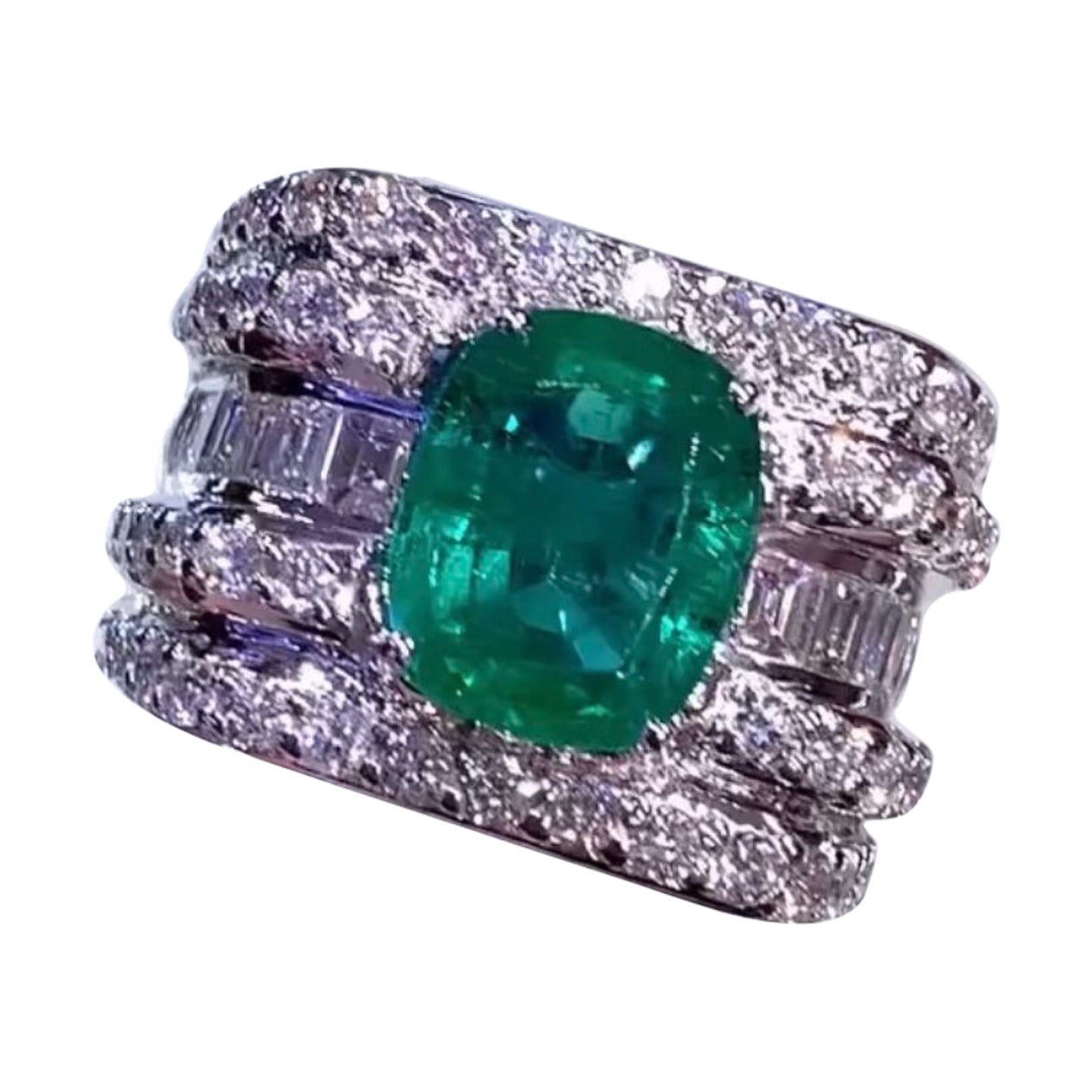 AIG Certified 4.50 Carat Zambian Emerald  2.30 Ct Diamonds 18k Gold Ring For Sale