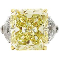 Harry Winston 10.01 Carat GIA Fancy Yellow Radiant Cut Diamond Ring 