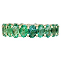 NO RESERVE!  3.80 cttw Natural Emeralds Eternity Band - 14k Yellow Gold