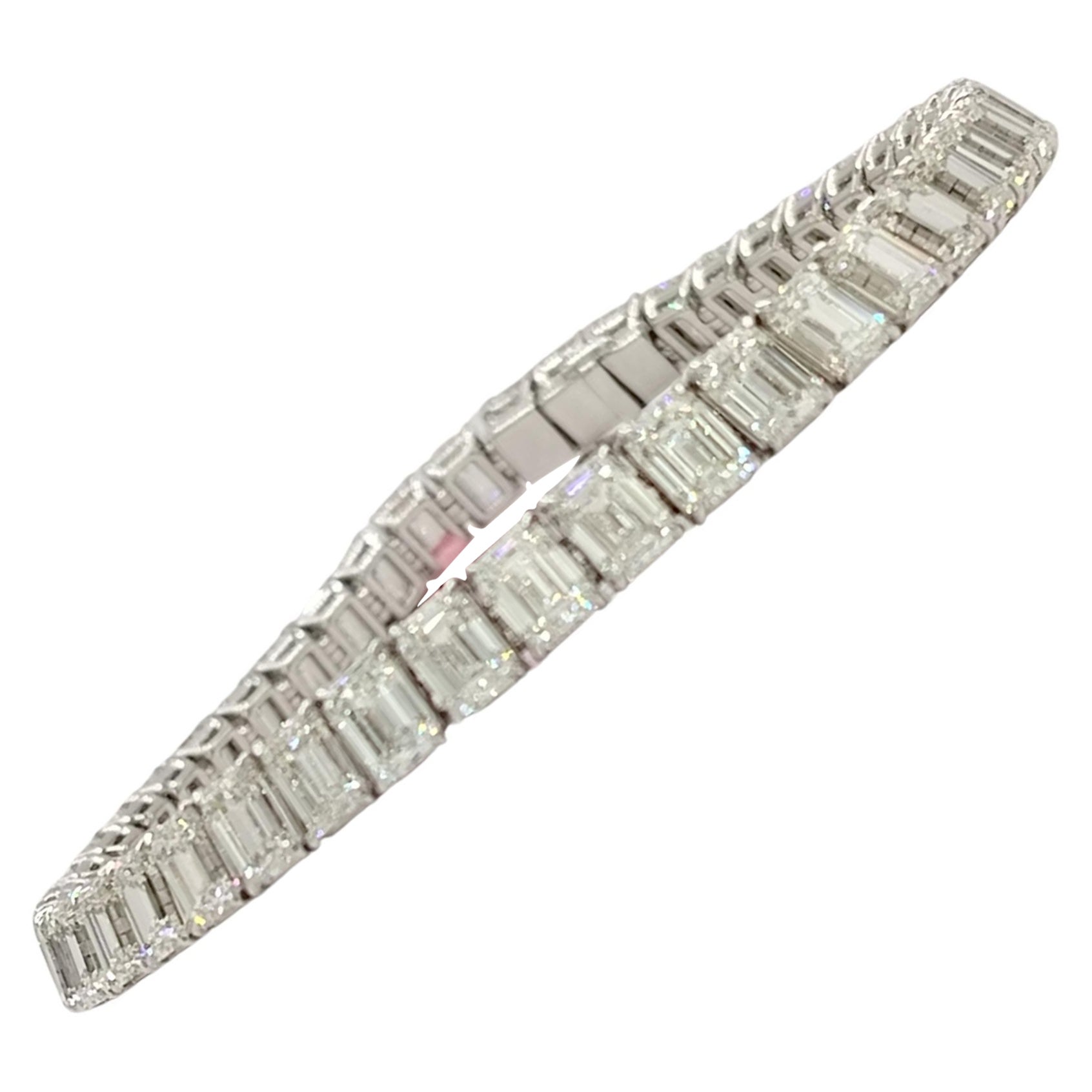 GIA White Diamond Emerald Cut Tennis Bracelet in 18K White Gold For Sale