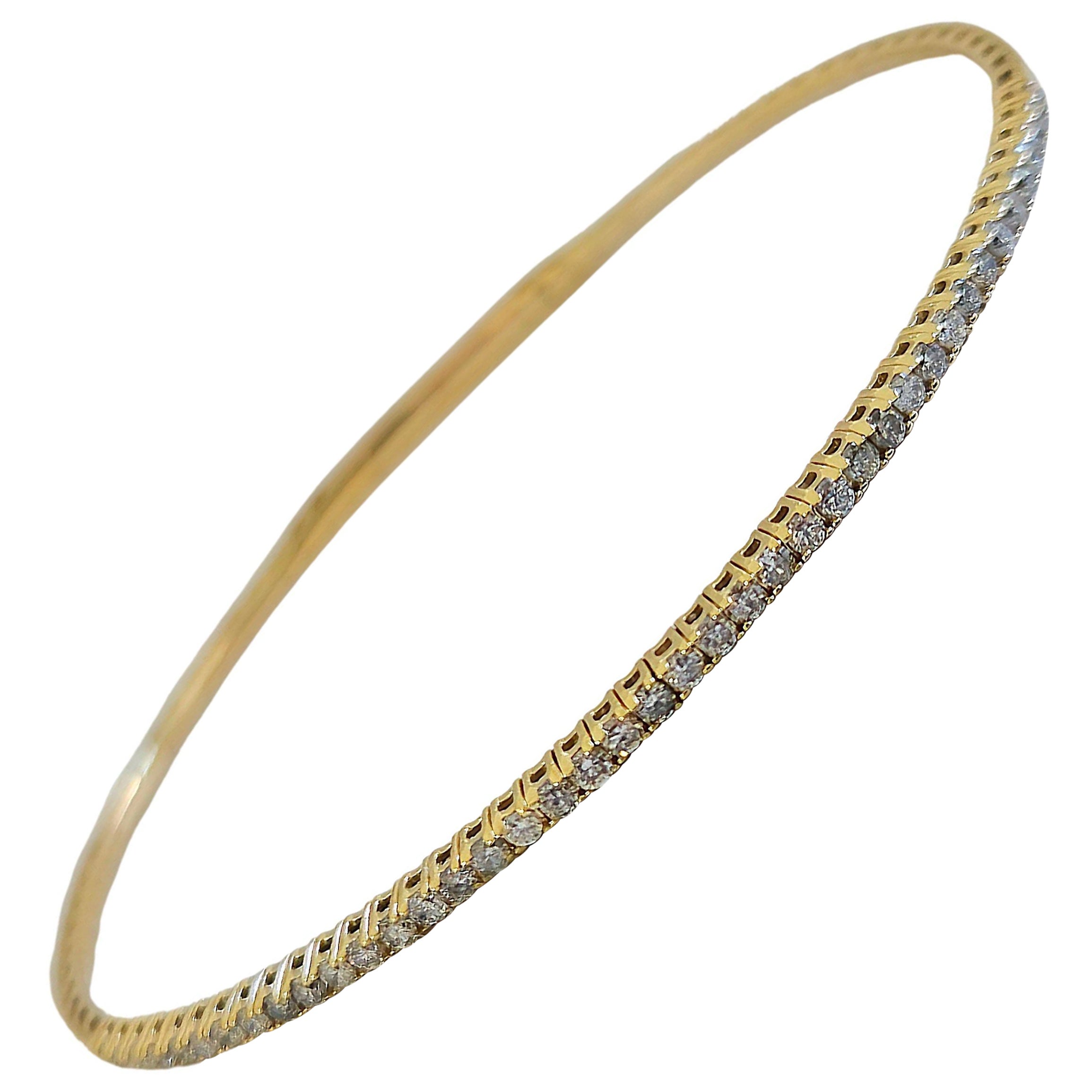 0.68 Carat Round Brilliant Cut Diamond Mini bangle Bracelet 14 Karat Yellow Gold en vente