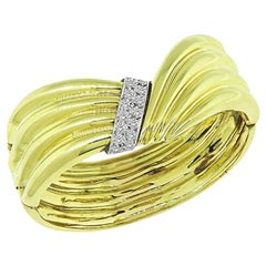 Vintage 0.90ct Diamond Gold Bangle