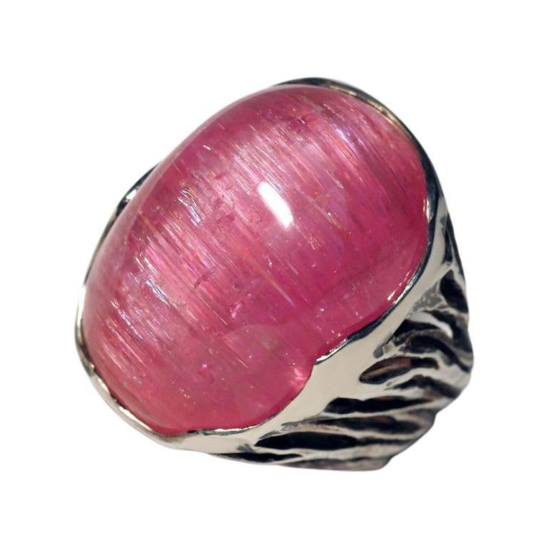 Unisex Rubellite silver ring Cats Eye Effect Big Pink Chatoyancy Statement ring For Sale