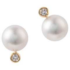 Pendientes de perlas y diamantes, diamantes de 0,10 ctw, oro de 18 quilates, por Michelle Massoura