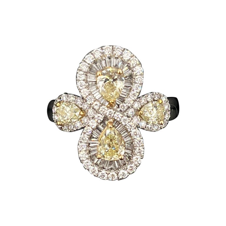 2.63 ct Natural Yellow & Diamond Ring For Sale