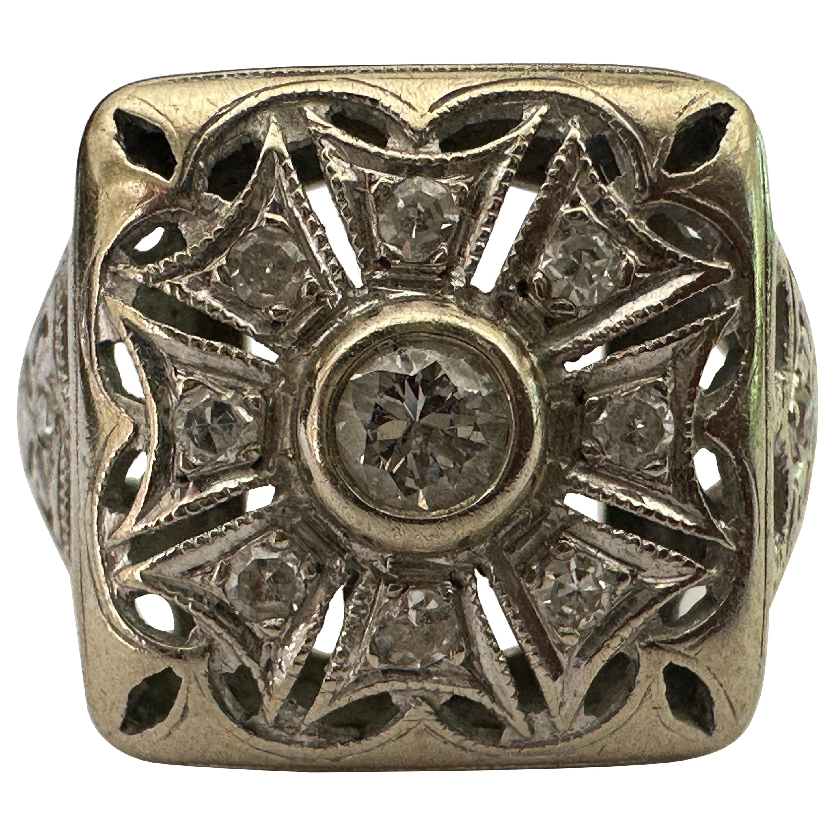 Art Deco Diamond and Filigree Flower Ring 