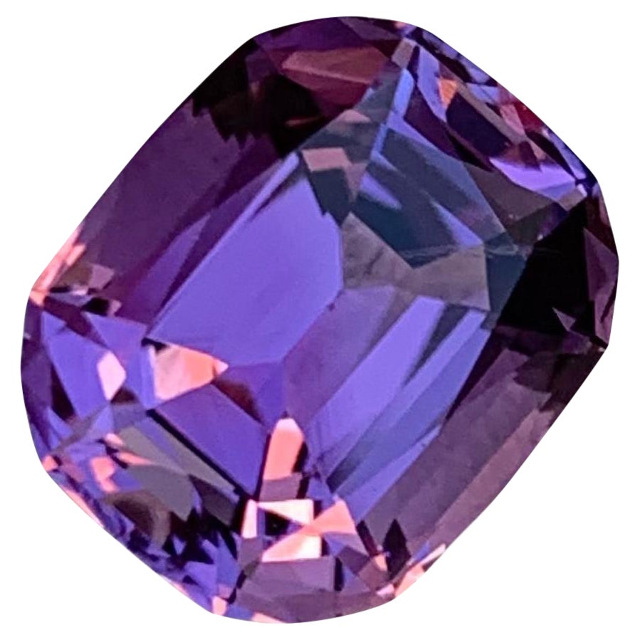 3.35 Carat Natural Loose Amethyst Cushion Shape Gem For Jewellery Making  For Sale
