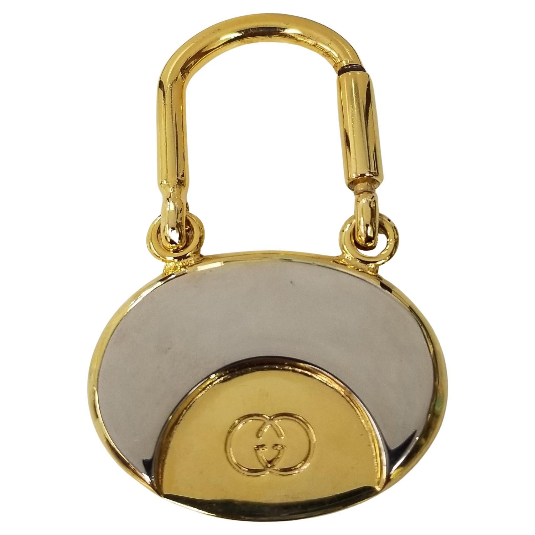 Gucci Vintage Gold Plated Unisex Keychain For Sale