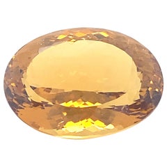 Pierre précieuse ovale non sertie de 67,75 carats de quartz naturel certifié GIA
