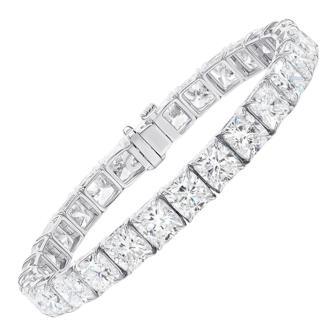 GIA Certified 28.80 Carat Cushion Cut Diamond Tennis Bracelet For Sale