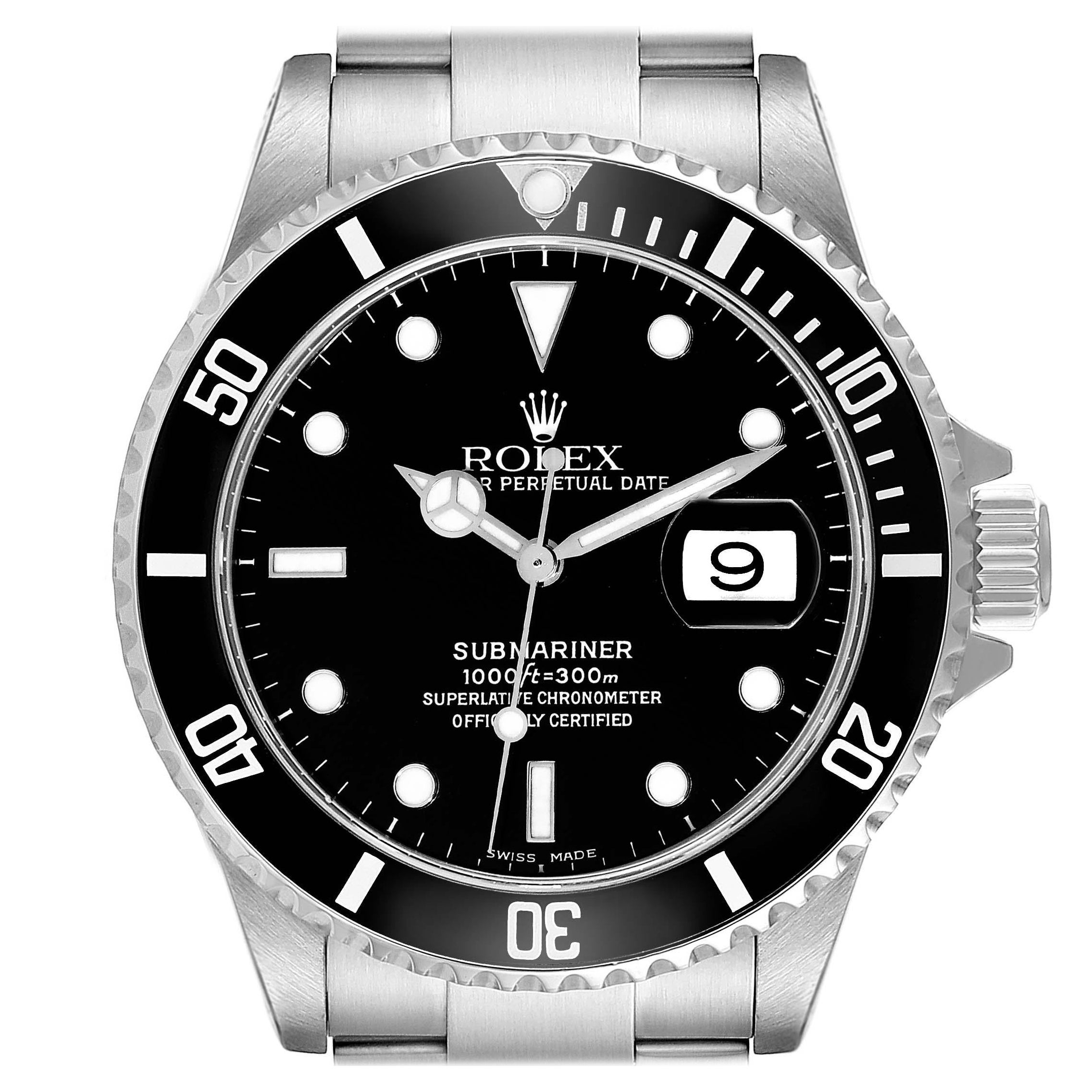 Montre Rolex Submariner Date en acier à cadran noir pour hommes 16610 Boîte à documents