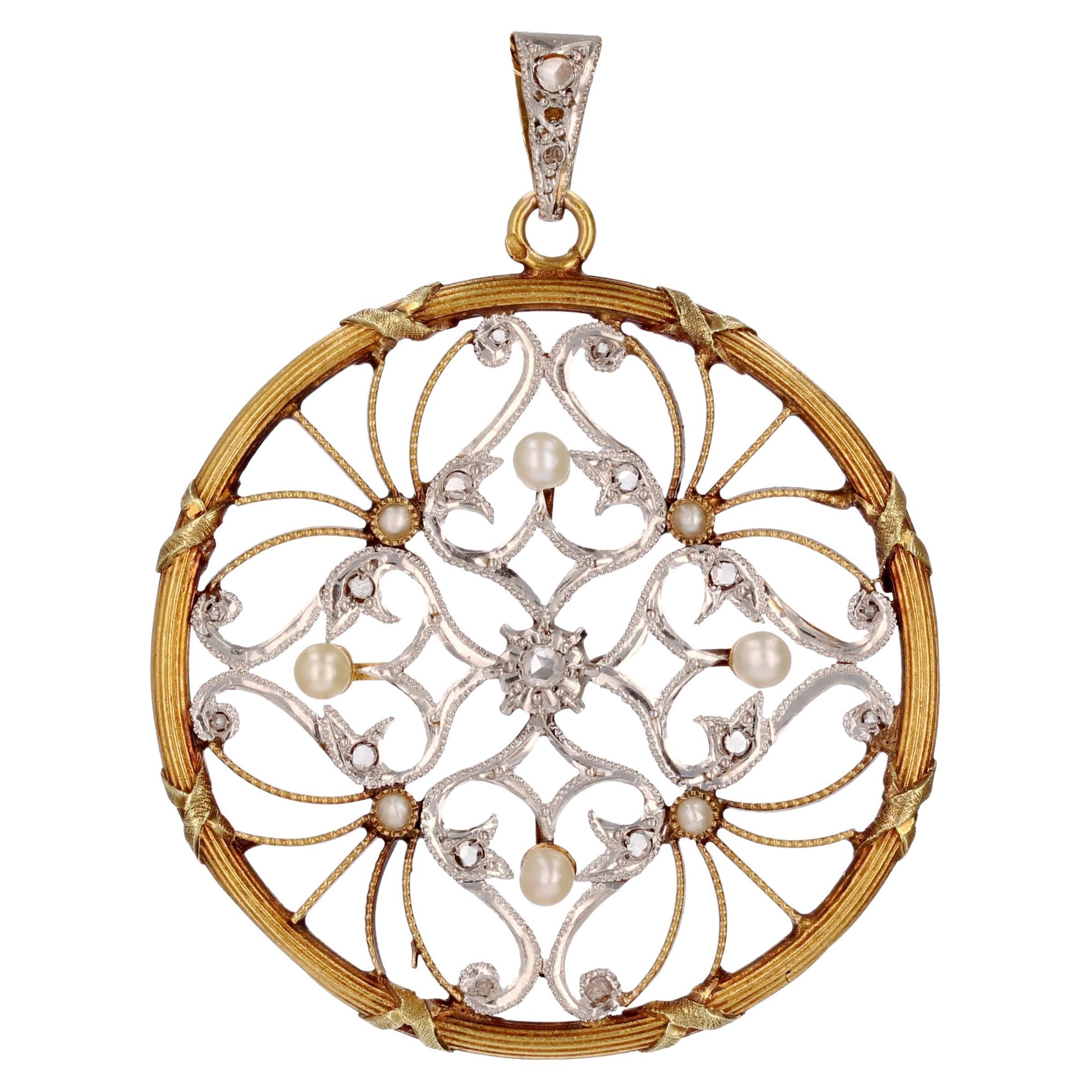 French 20th Century Fine Pearl Diamonds 18 Karat Yellow Gold Platinum Pendant For Sale