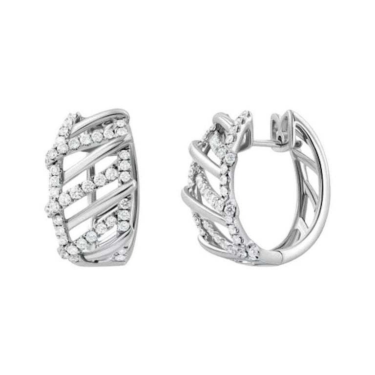 Boucles d'oreilles classiques en or blanc 14K avec diamants pour elle en vente