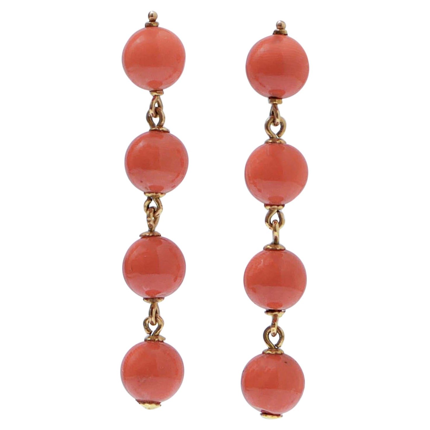 Coral, 18 Karat Yellow Gold Earrings.