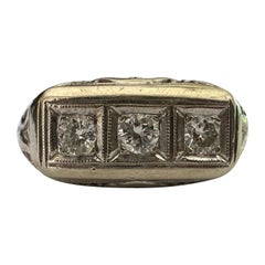 Vintage Mid-Century Three-Stone Diamond and Filigree Ring 
