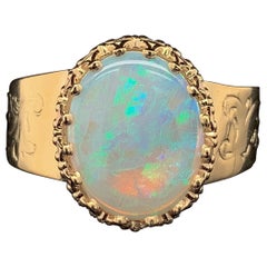 18K and 14K Yellow Gold 1.74 carat Australian Opal Ring