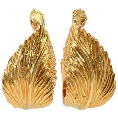 1970s Van Cleef & Arpels Gold Leaf Earrings