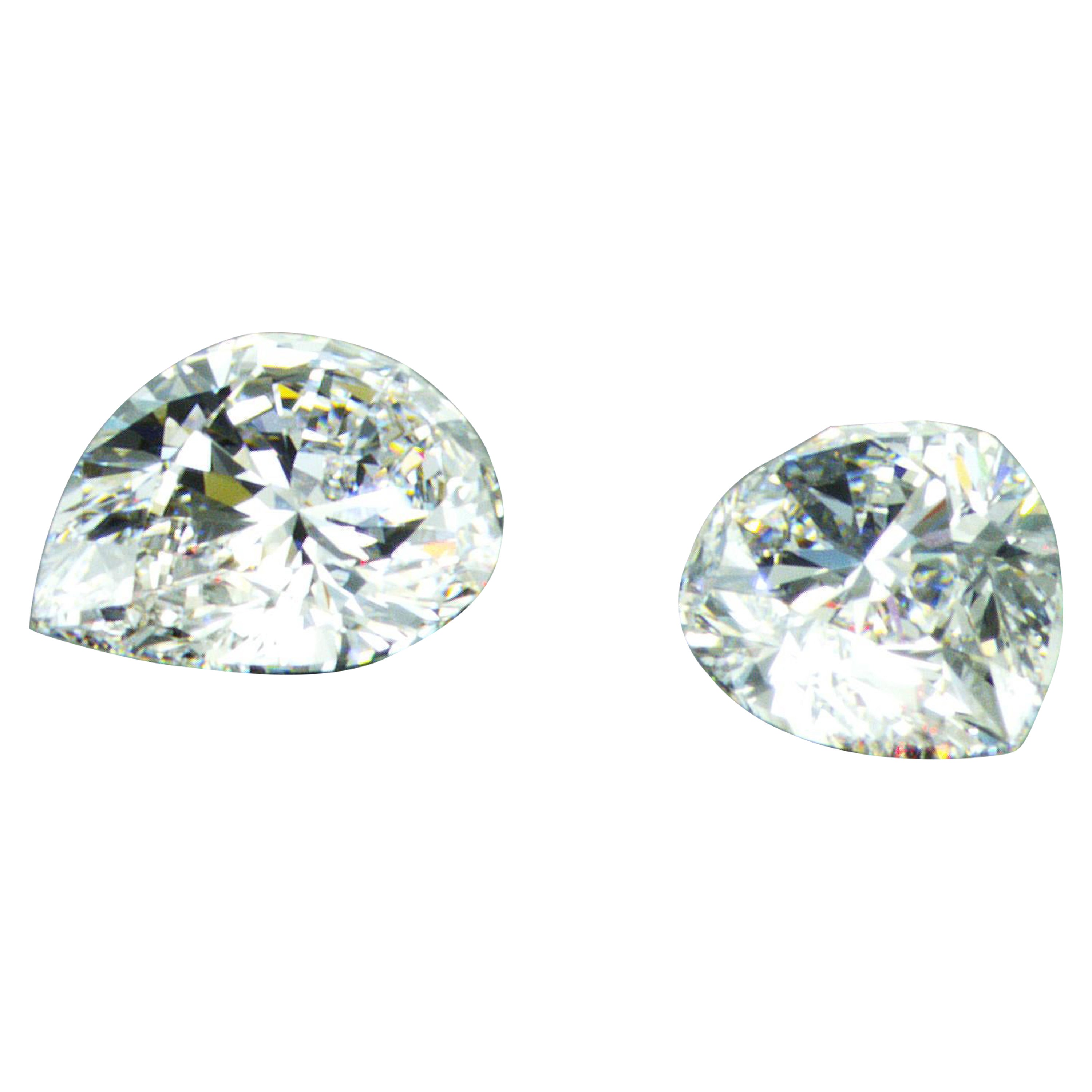 HRDAntwerp certified 0.74 and 0.71 carat Pear Shape Pair of Natural Diamond