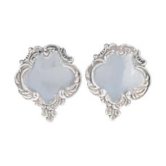 Boucles d'oreilles bouclier en argent sterling avec volutes florales percées en 925