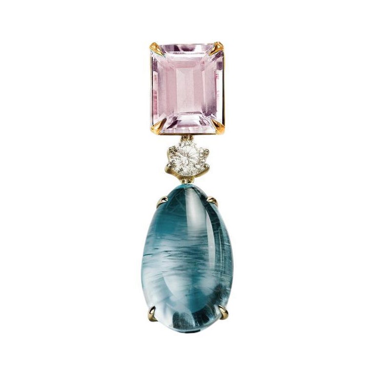 Eighteen Karat Yellow Gold Drop Pendant Necklace with Rose Quartz and Sapphire For Sale