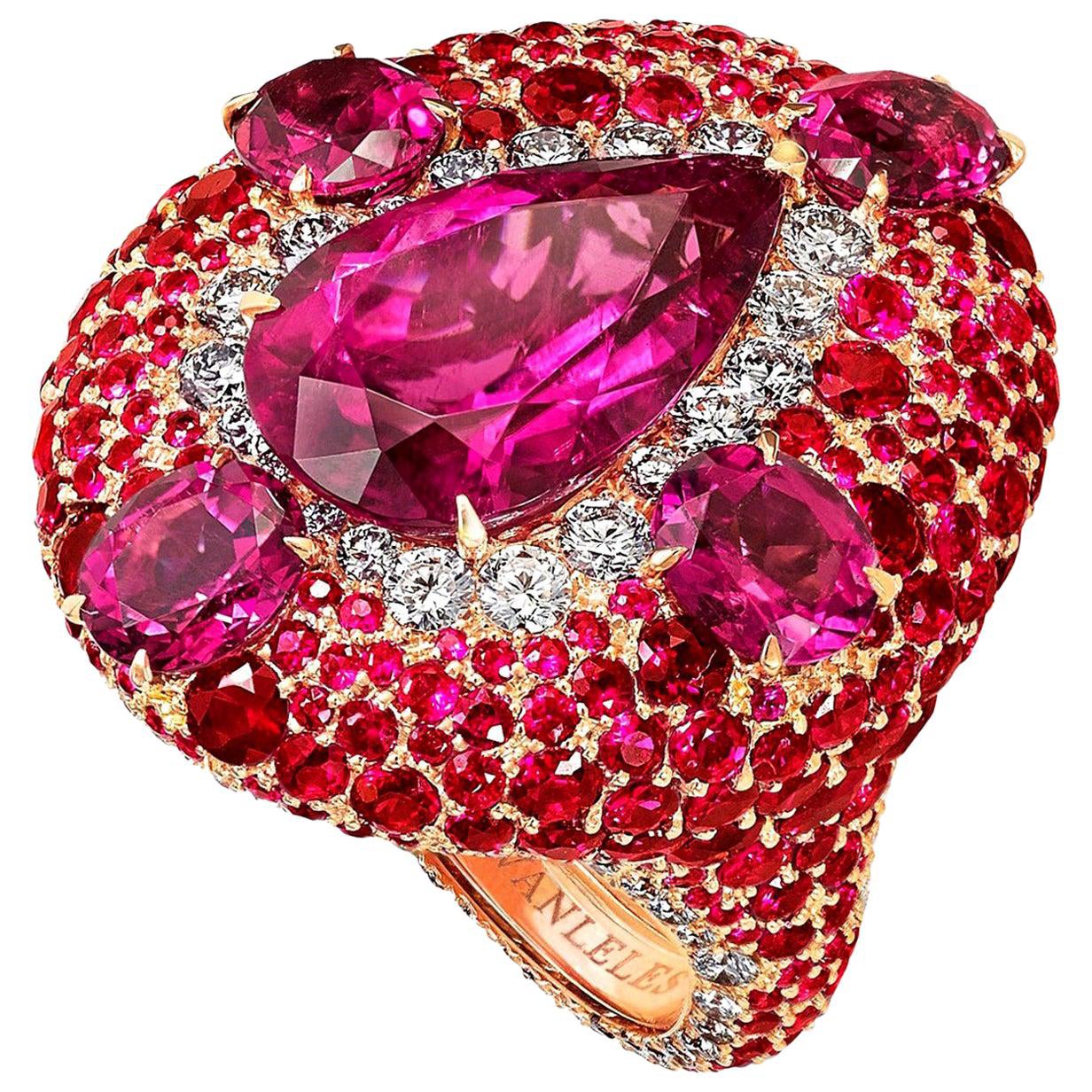 Bague cocktail en or rose 18 carats, diamants blancs, rubis et rubellite