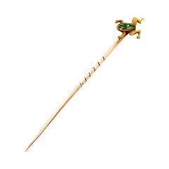 Demantoid Garnet 15 Karat Yellow Gold Frog Stick Pin, Circa 1950