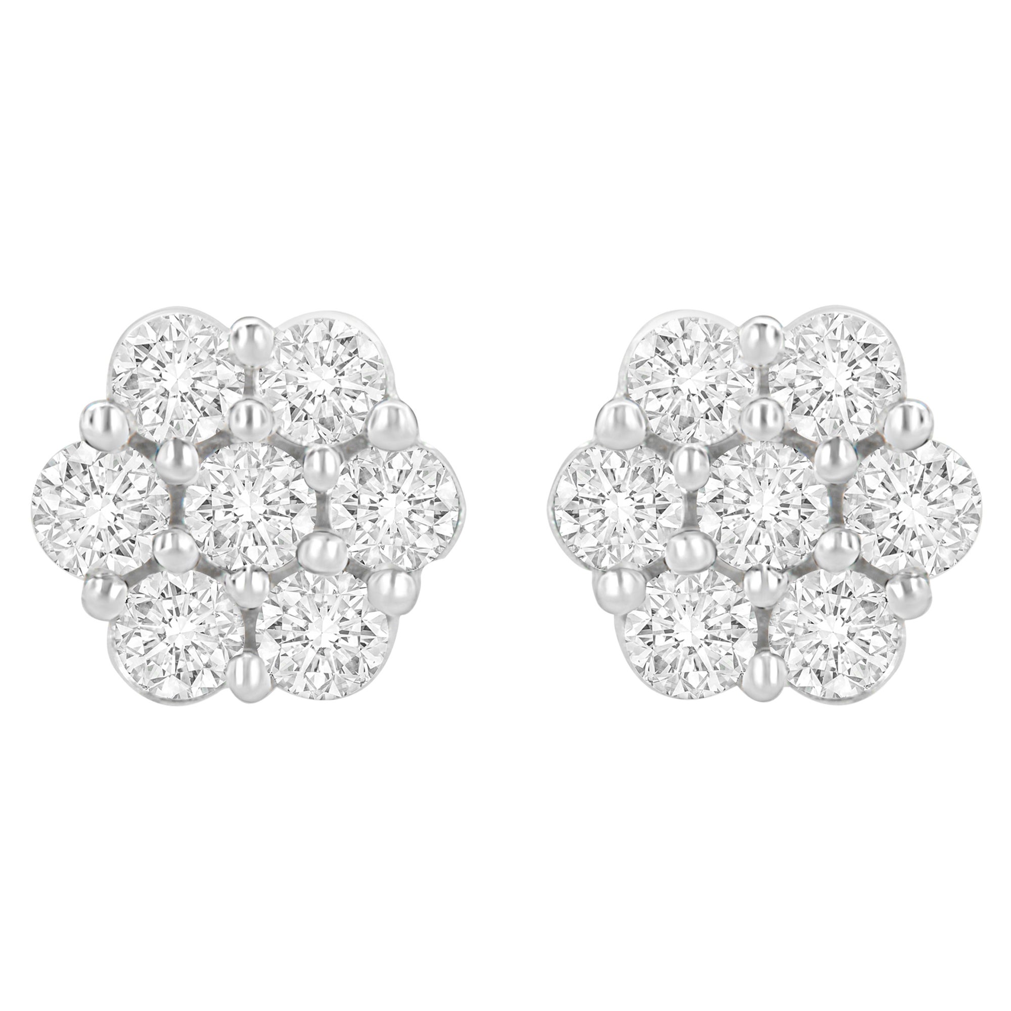 14K Weißgold 1 1/2 cttw Rundschliff Diamant Floral Cluster Ohrstecker mit Blumenmuster