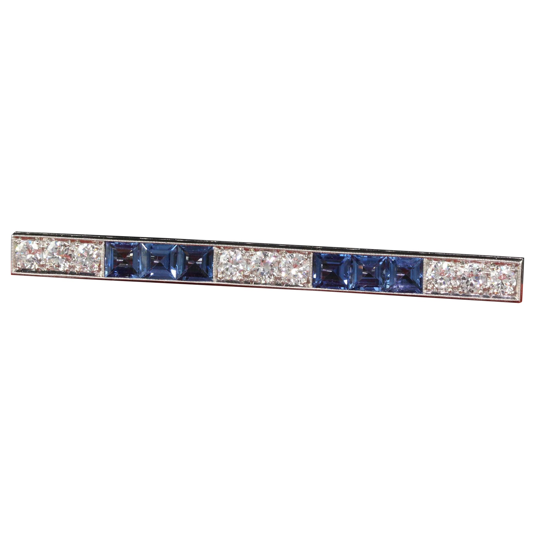 Antike Art Deco Platin Yogo Gulch Saphir Alt Euro Diamant Bar Pin - GIA im Angebot