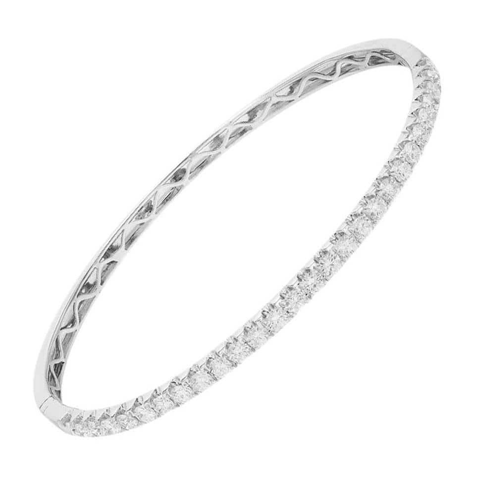 3.00 Carat Diamond Bangle Bracelet 18K White Gold For Sale