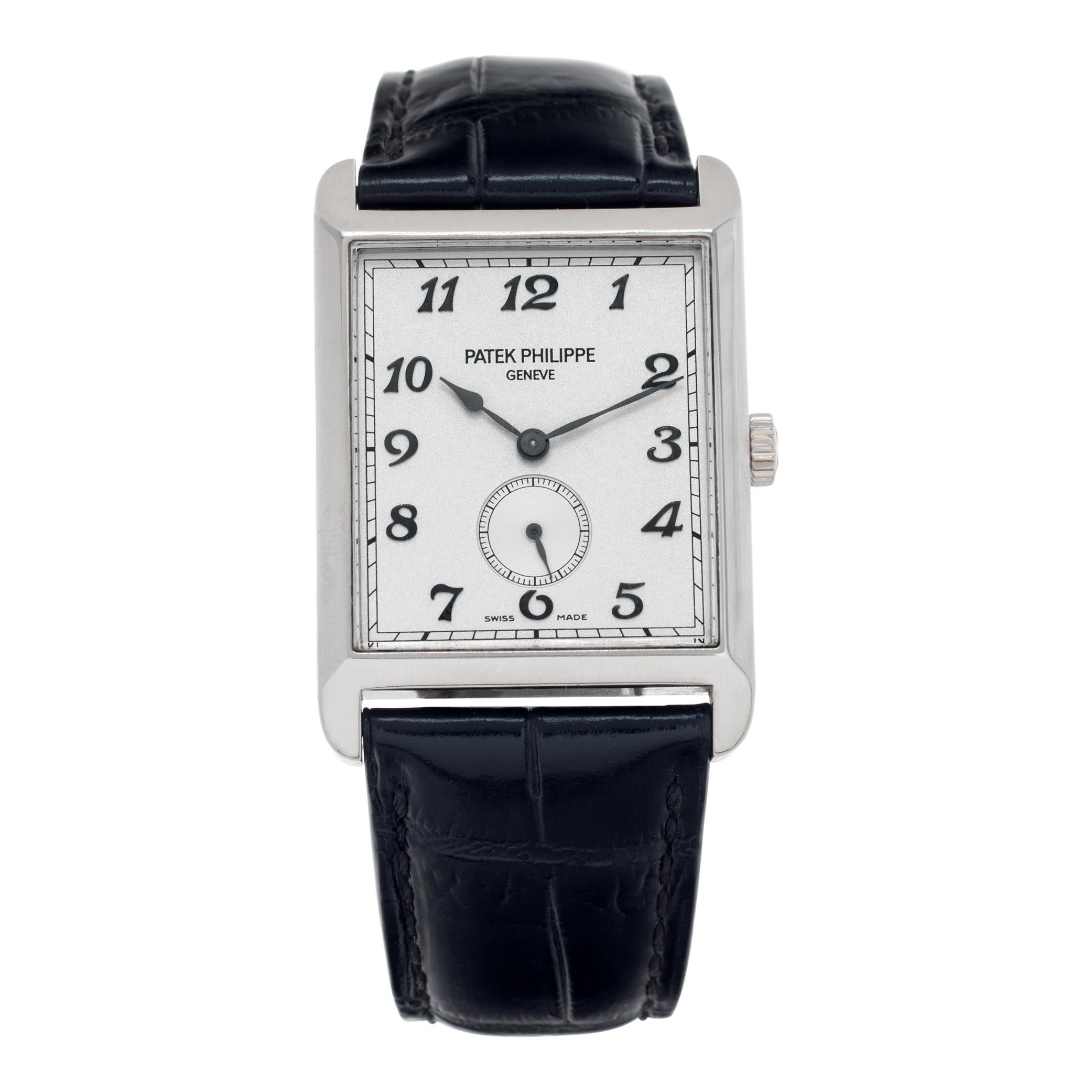 Patek Philippe Gondolo 18k white gold Manual Wristwatch Ref 5109G For Sale