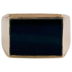 Vintage 9 Karat Gold Black Chalcedony Rectangle Signet Ring