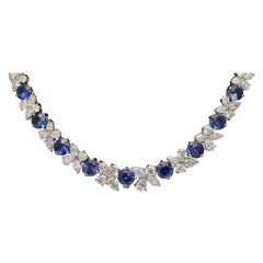 Collier de saphir bleu et diamants 