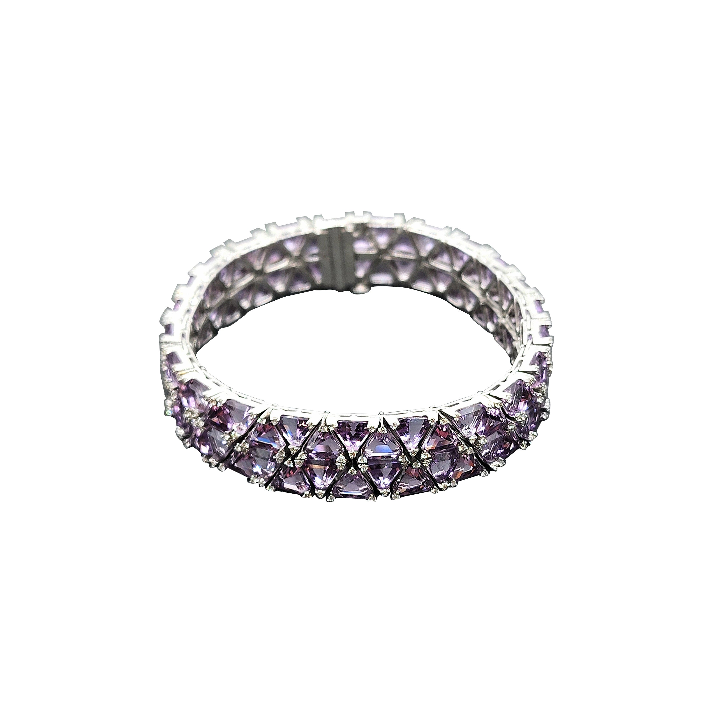 41.29 ct Natural Amethyst & Diamond Bracelet For Sale
