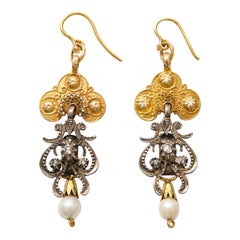 Boucles d'oreilles néerlandaises anciennes en argent et or avec diamants taille rose et perles