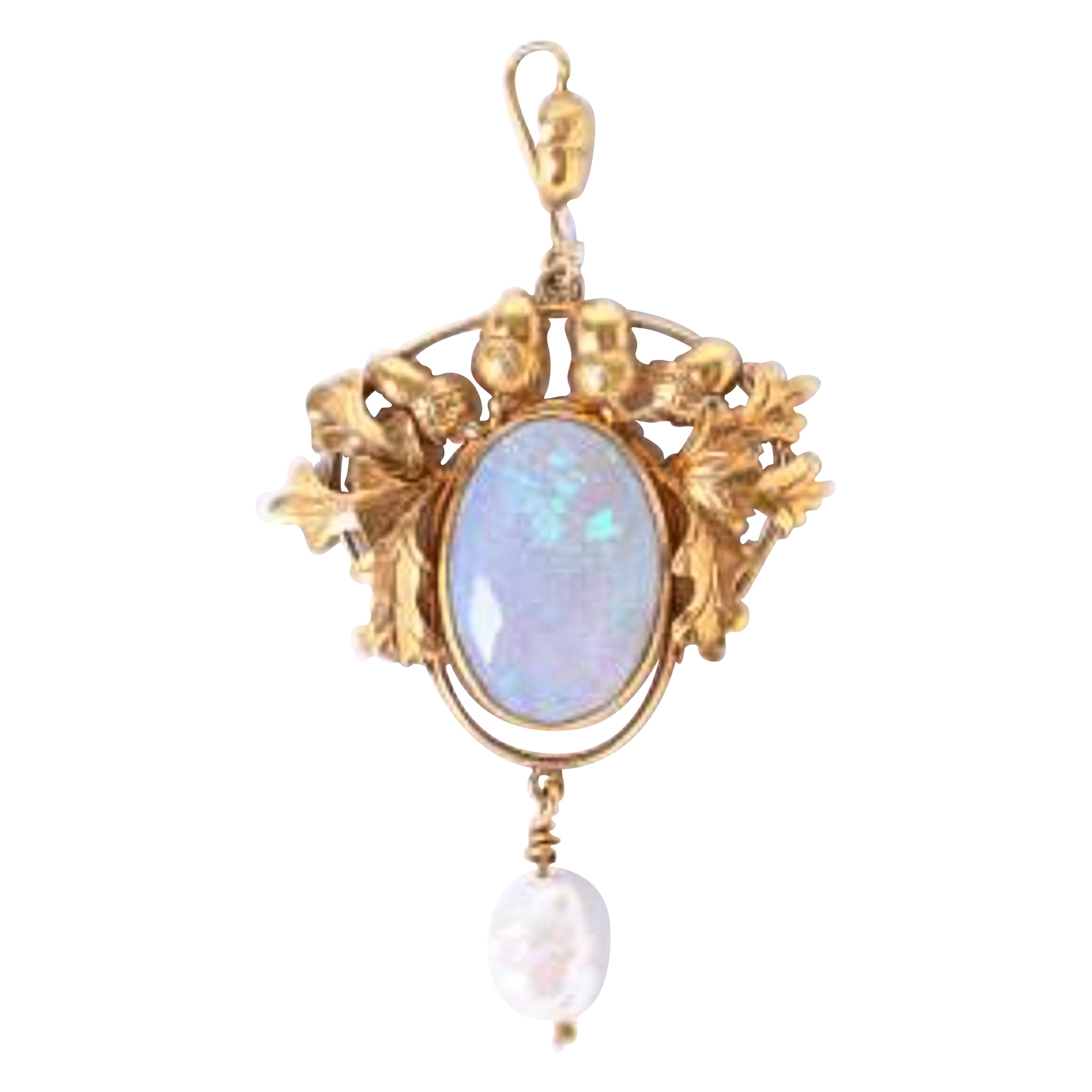 Antique Opal and 18 Karat Gold Pendant, 19th Century