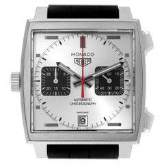 Tag Heuer Monaco Calibre 11 Esfera plateada Reloj de titanio para caballero CAW218B Sin usar