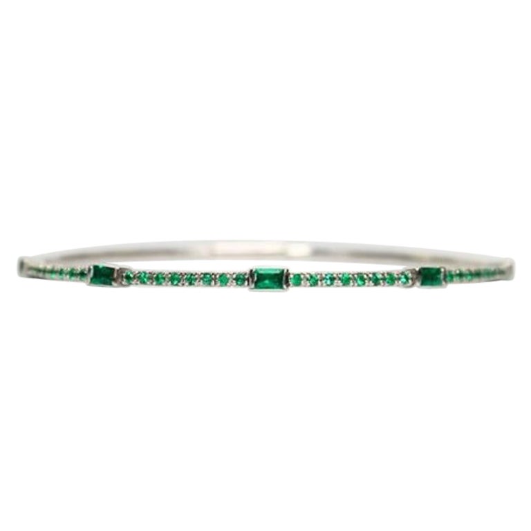 0.72 Ct Emerald Bangle
