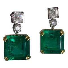 16.72 Carat Emerald Drop Earrings