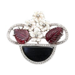 Carved Amethyst Diamonds Onyx Mother-of-pearl Flower Brooch 18k Gold, 1930