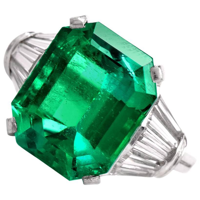 1960s Stunning Colombian GIA Certified 10.95 carat Emerald Diamond Ring