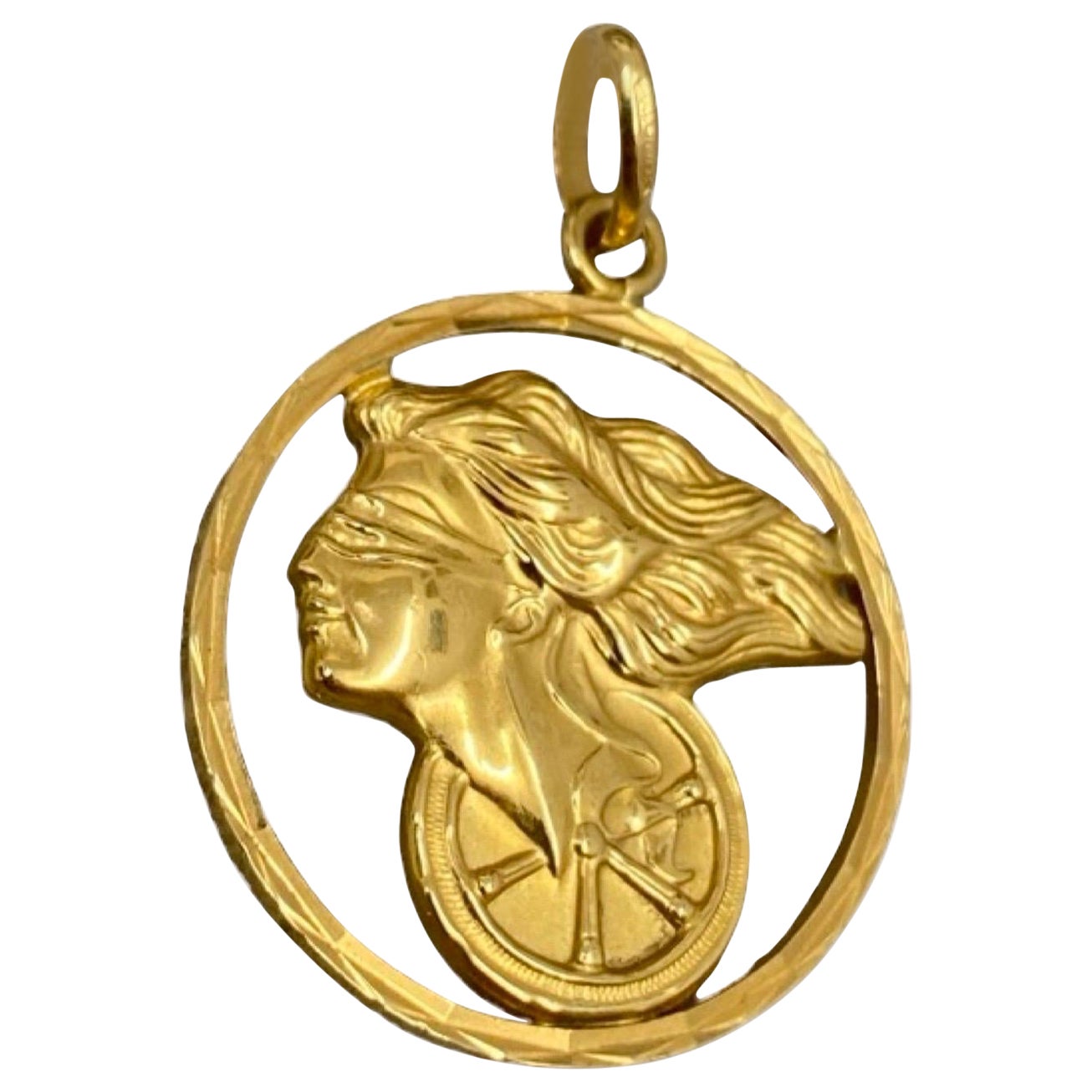 Vintage 3D 25mm Wheel of Fortune Pendant 18k Gold Italy For Sale